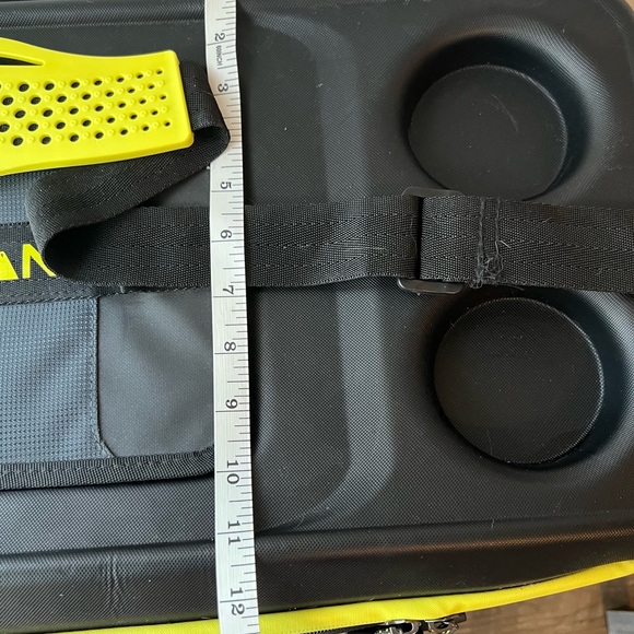 SOLD -Titan 50 Can Collapsible Cooler Ebony - Picture 14 of 14